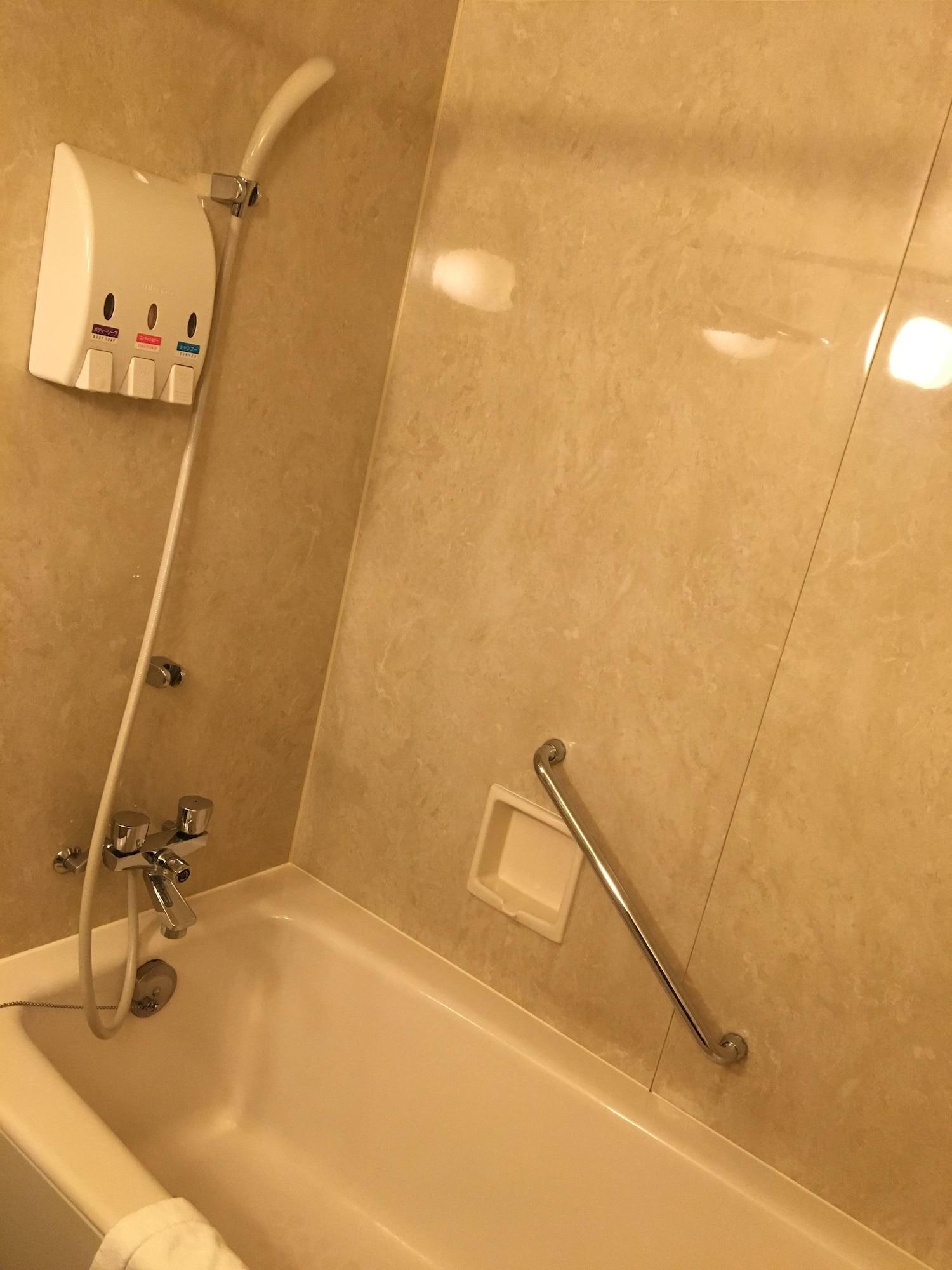 Hotel Crown Palais Kokura Китакушу Екстериор снимка