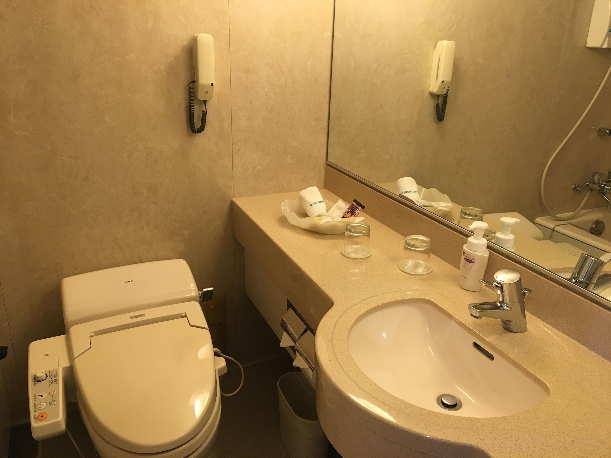 Hotel Crown Palais Kokura Китакушу Екстериор снимка