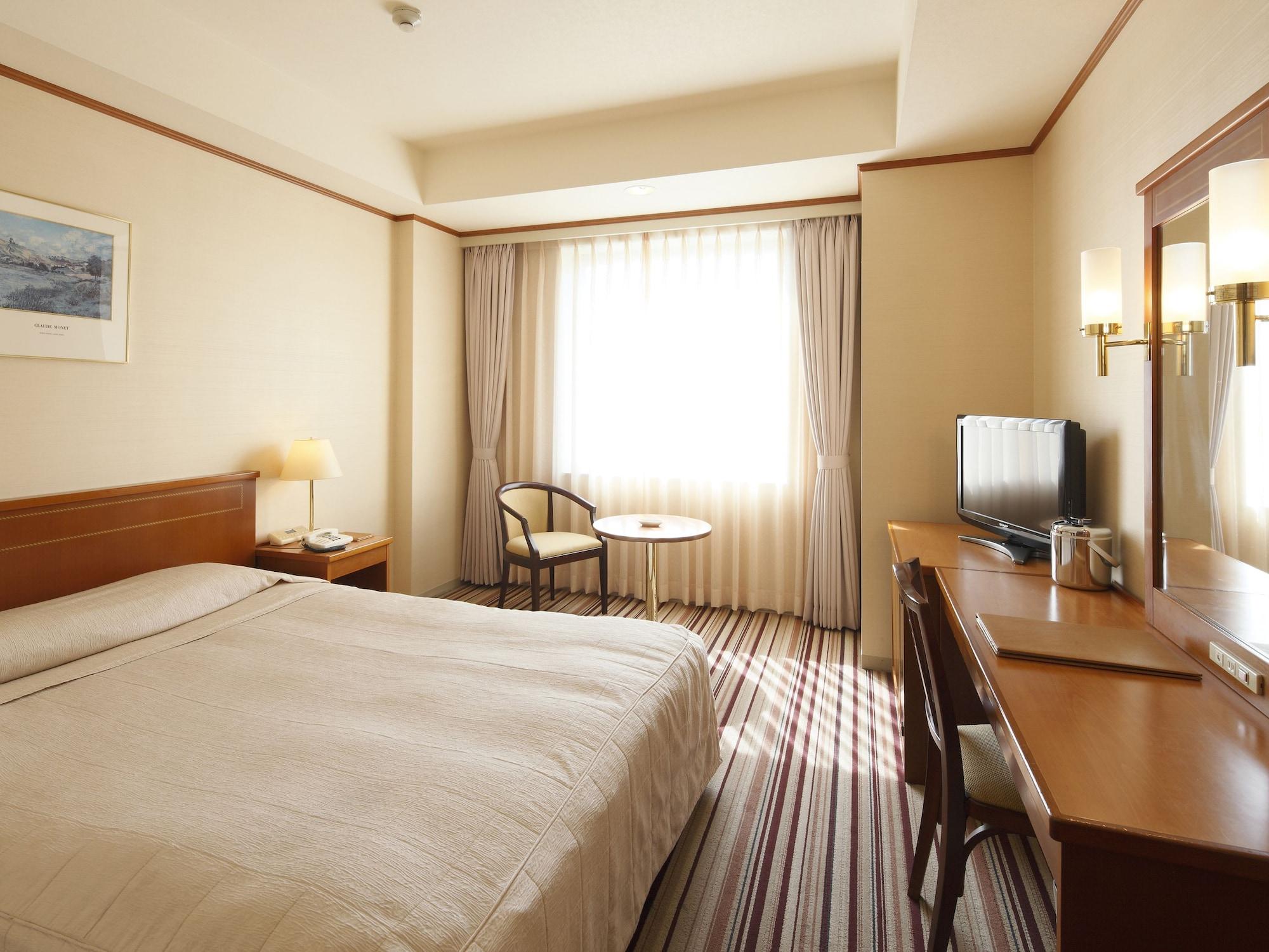 Hotel Crown Palais Kokura Китакушу Екстериор снимка