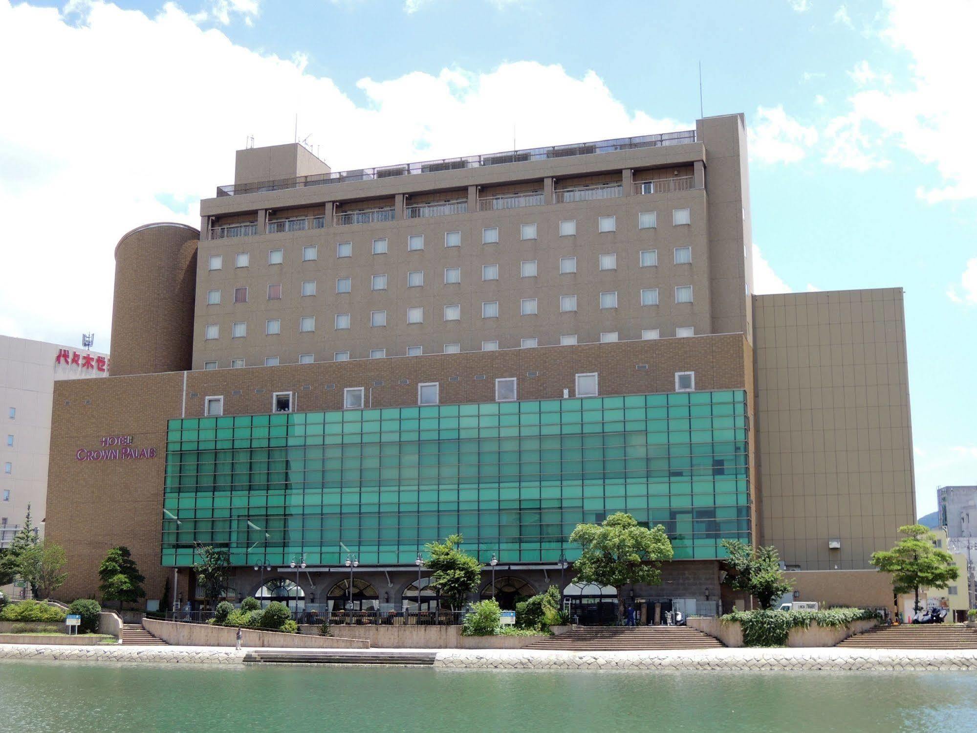 Hotel Crown Palais Kokura Китакушу Екстериор снимка